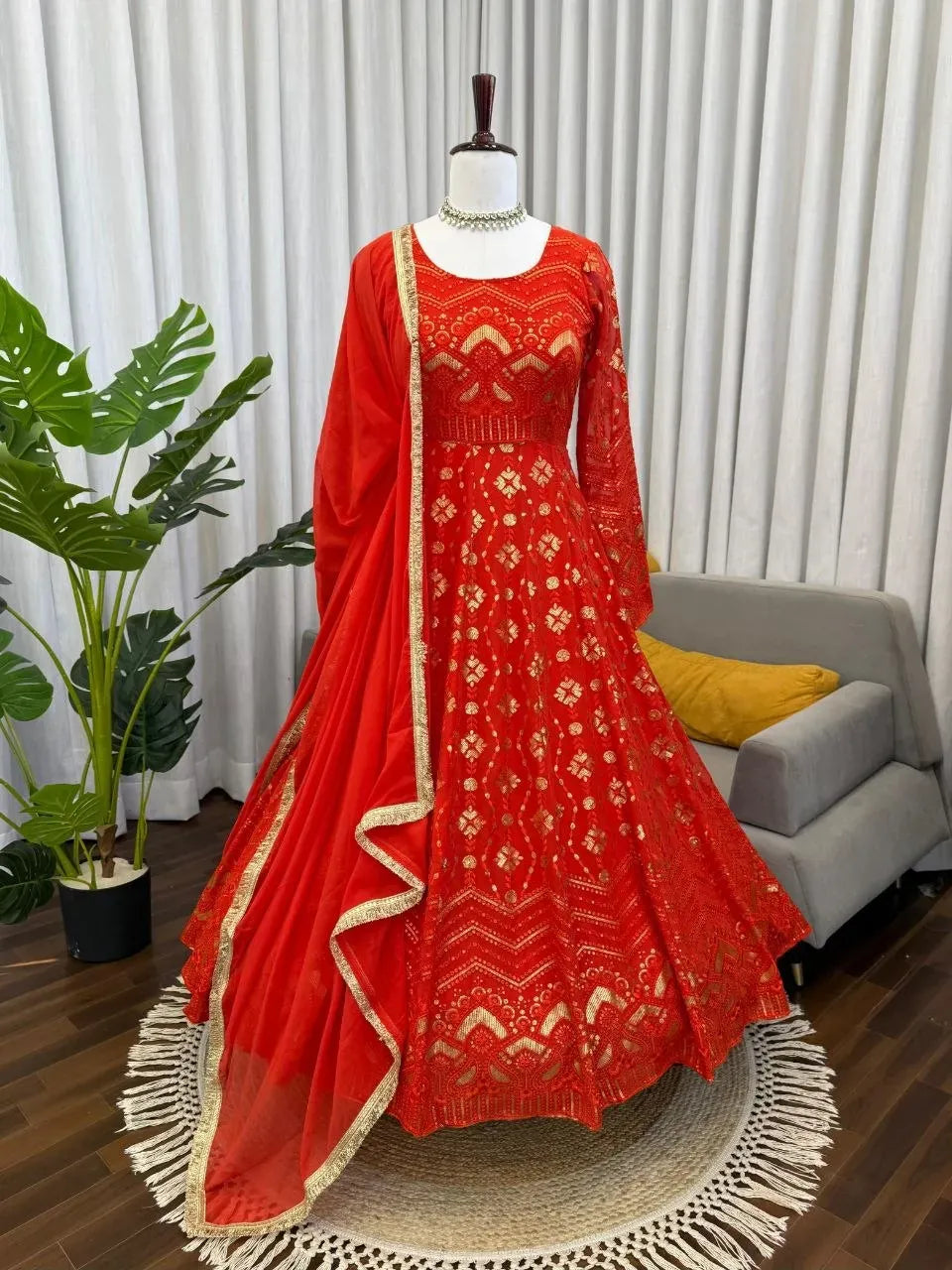 Gown Set