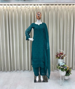 Elegant Georgette Kurti Pant Set - Pumpum Neck Festive Wear