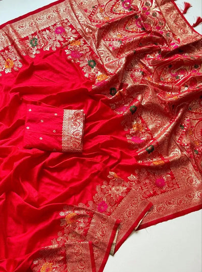Elegant Georgette Silk Saree - Self Jacquard Weaving Festive Wear for Women