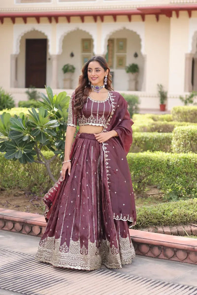 Elegant Gold Crush Lehenga - Zari & Sequins for Festive Wear