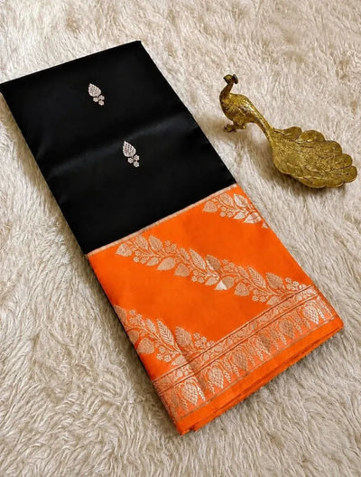Elegant Lichi Kanchipuram Tussar Silk Saree with Contrast Blouse