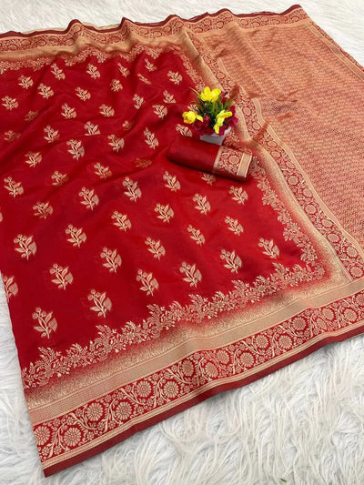 Elegant Lichi Silk Banarasi Saree - Breathable Luxury for Indian Weddings