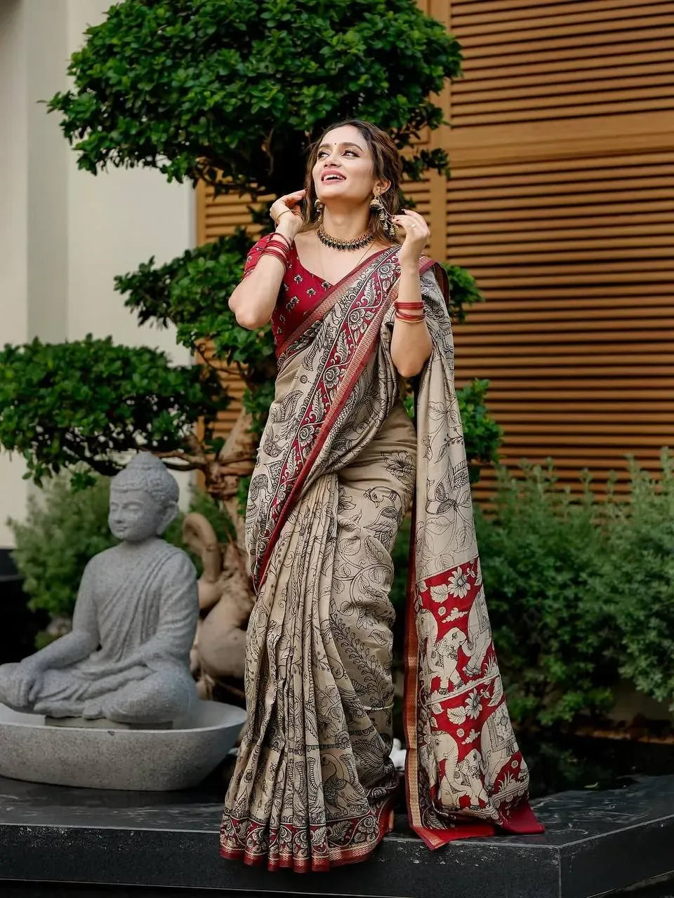 Saree
