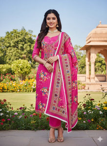 Elegant Magenta Chinon Suit - Intricate Embroidery for Festive Occasions