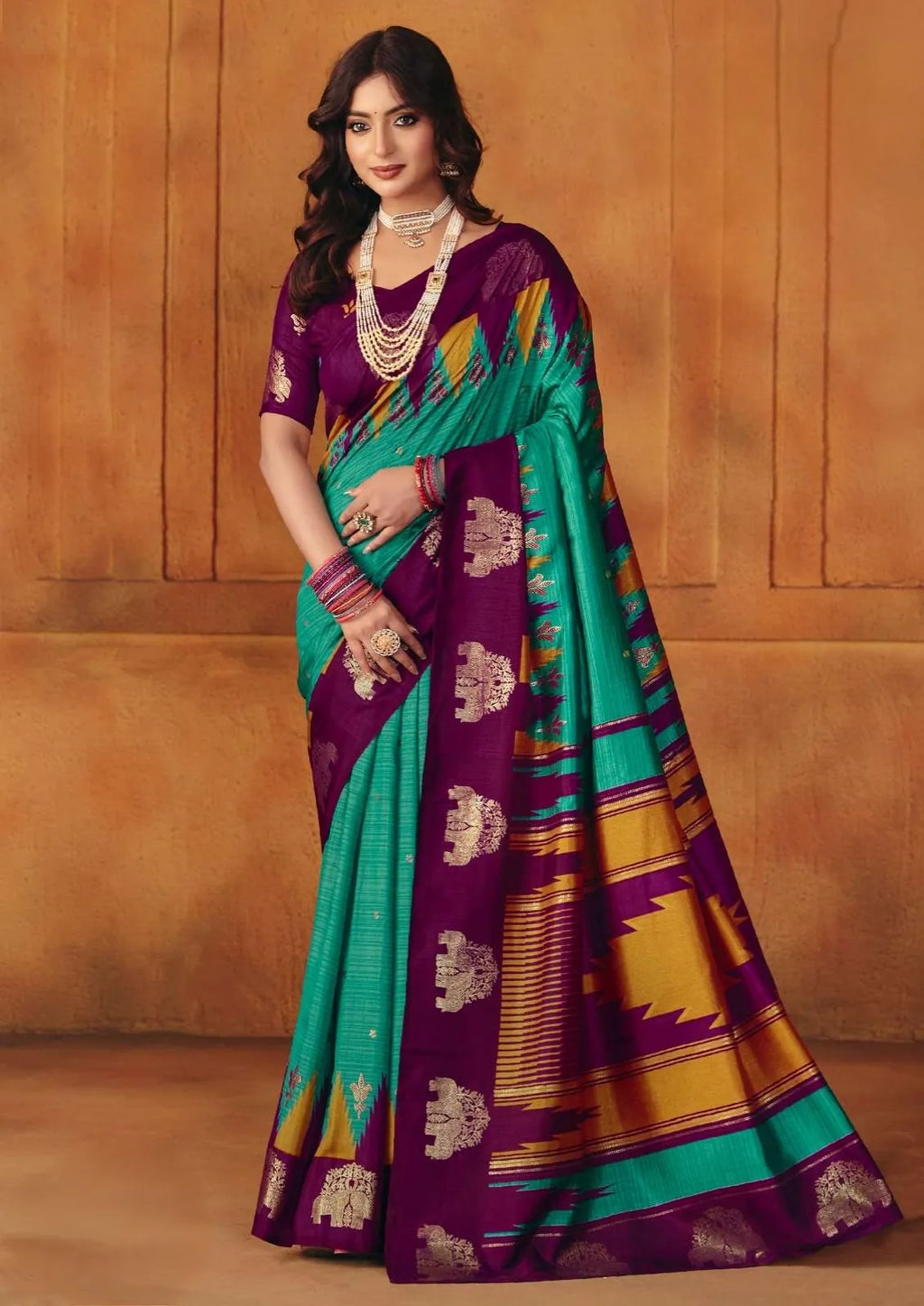 Saree