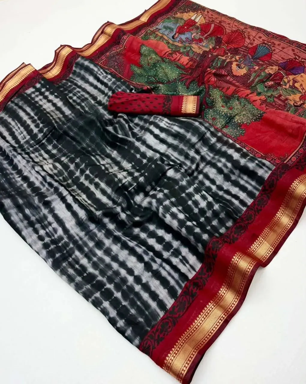 Saree