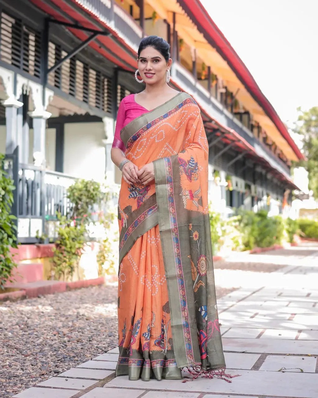 Saree