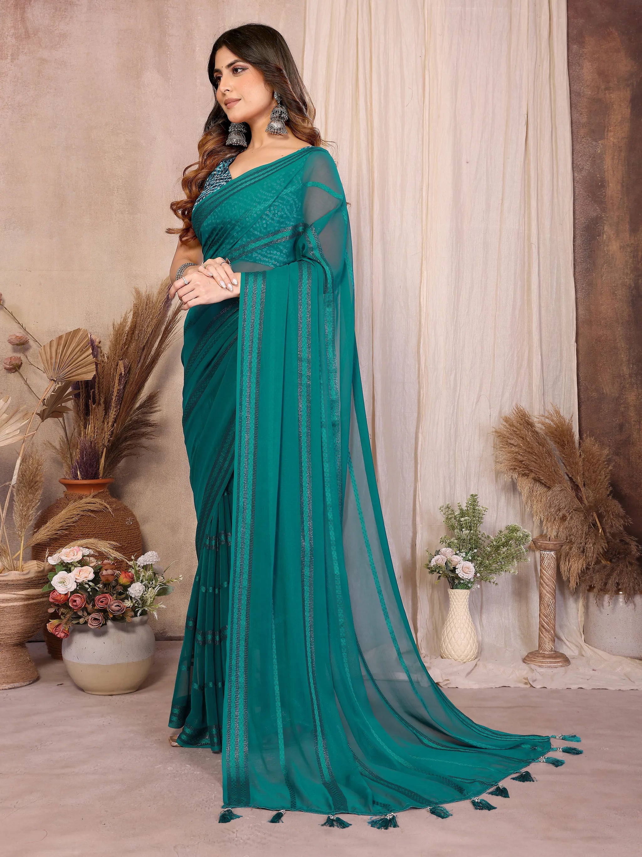 Elegant Rama Georgette Saree - Kaju Patta Design | TRENDBUY – TREND BUY