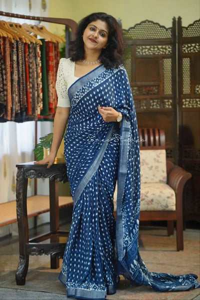 Elegant Soft Linen Print Saree - Lightweight Breathable Festive Wear for Women