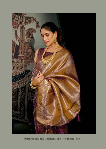 Elegant Soft Silk Saree - Rich Zhallar Border for Festive Wear