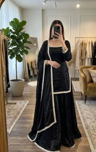 Black Outfits