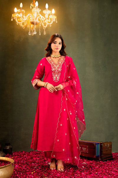 Elegant Viscose Chanderi Kurti Set - Hand-Embroidered with Pure Organza Dupatta for Festive Wear