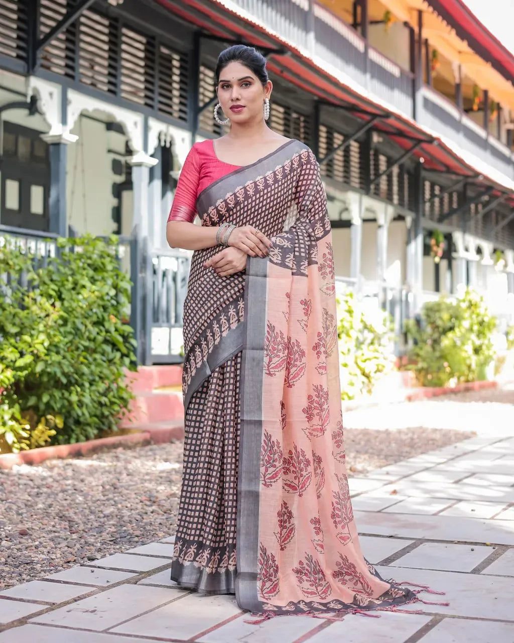 Saree