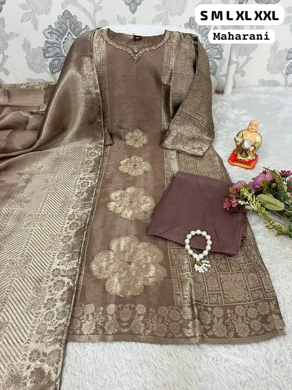 Complete 3 piece Banarasi silk suit set layout with dupatta