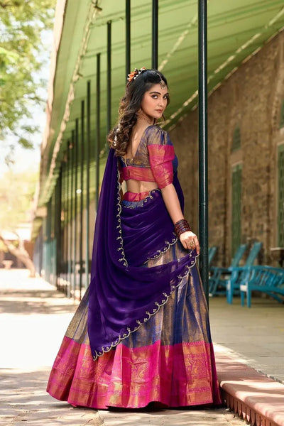 Exquisite Kanjivaram Silk Lehenga Choli - Traditional Zari Weaving for Wedding Season