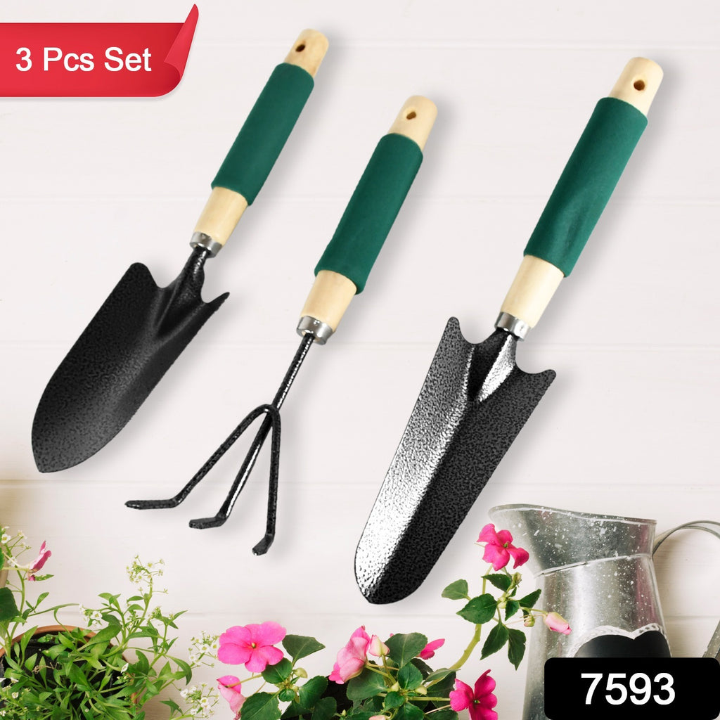 Heavy-duty 3-pc gardening tool set: hand cultivator, trowel, ergonomic wooden handles for digging