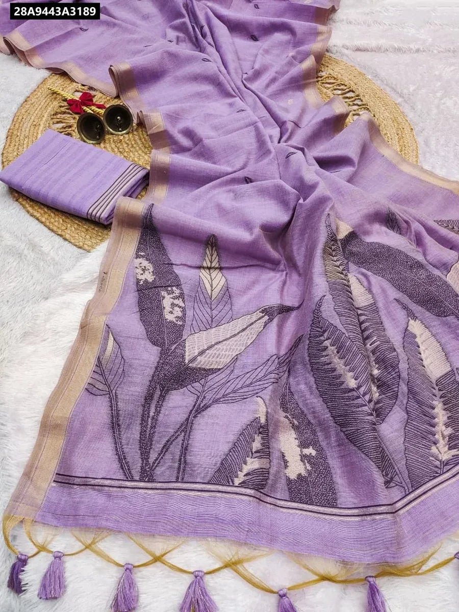 Exquisitely draped Lavender Ghicha Cotton Saree, showcasing the full Resham leaf pallu, intricate Zari border, and delicate tassels.