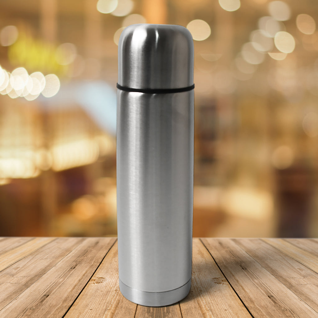 Close-up of the leak-proof stainless steel cap with a secure silicone seal ring