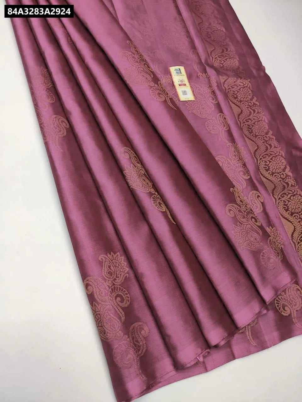 TRENDBUY Lichi Silk Saree in Mauve with Jacquard weave design - Flat lay view