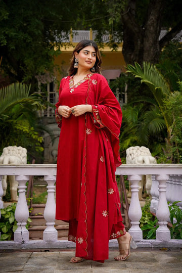 Luxe Chanderi Silk Suit - Gorgeous Festive Wear for Women