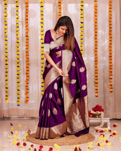 Luxurious Lichi Silk Saree - Handcrafted Jacquard Work for Festive Wear