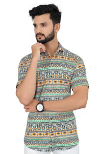 Men Regular Fit Printed Spread Collar Casual Shirt