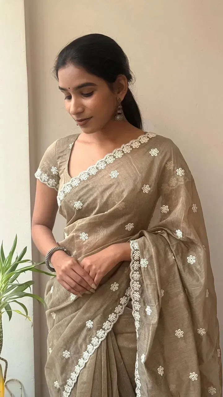 Saree