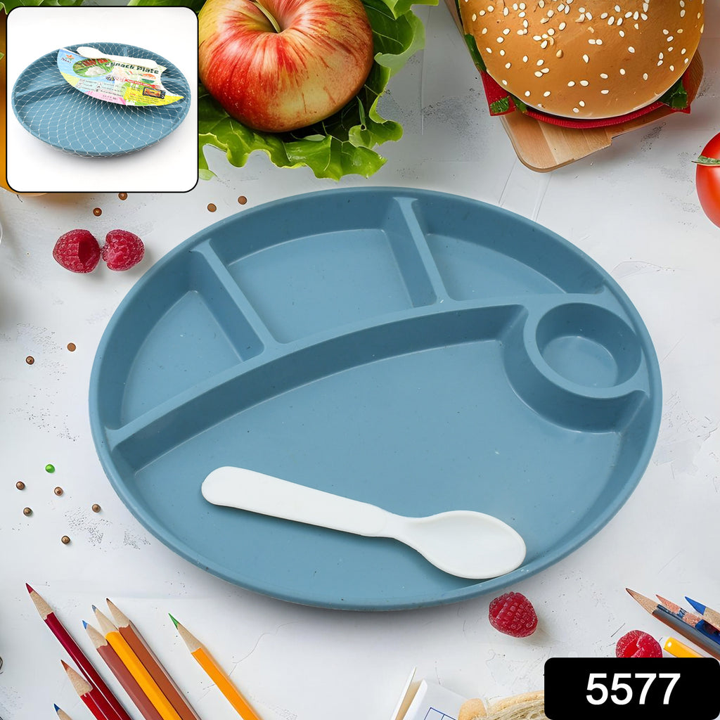 Reusable 5-compartment biodegradable plate with spoon for kids' snacks & camping. BPA-free.