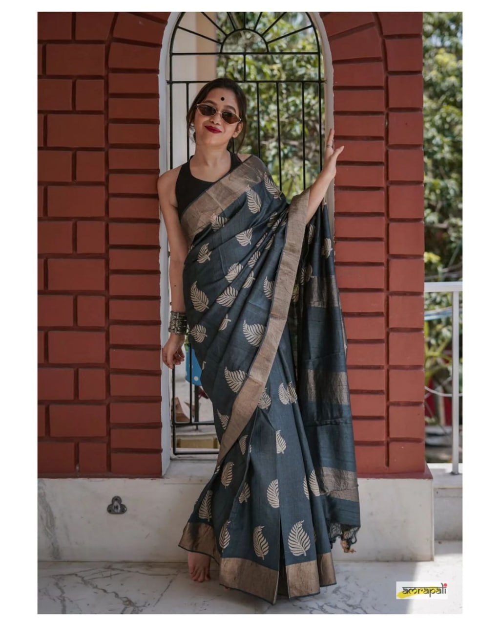Exquisite Banarsi soft silk saree with copper jari leaf weaving