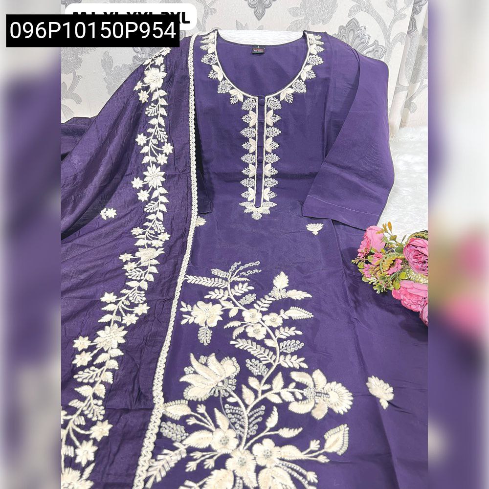Full view of lavender Pakistani Roman Silk suit with intricate white Kolkatta hand embroidery and matching dupatta.