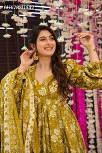 TREND BUY Yellow Cotton Floral Suit Set | Insulated Cups & Latkan's | Sizes S-XXL