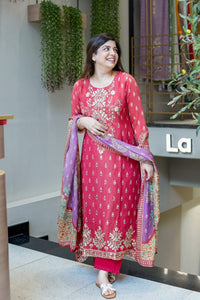 TRENDBUY Festival Special: Pure Hand & Gota Work Berry Pink Kurti Set with Purple Dupatta