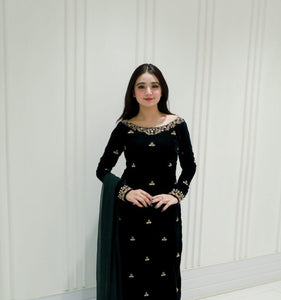 TRENDBUY 2025 Dark Green Velvet 3-Piece Sequence Embroidered Pant Suit