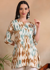 TRENDBUY Women's Heavy Rayon Digital Ikat Print Short Kurti Top