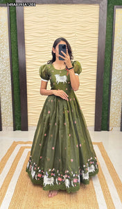 Pichwai Embroidered Women's Gown | Party Wear