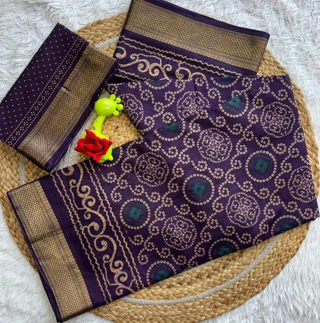 Purple mal cotton saree with traditional chatai border flat lay