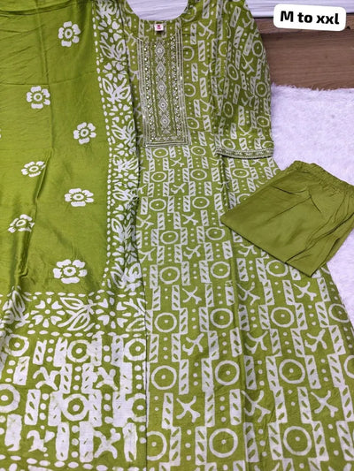 Premium Designer Kurti Set - Handcrafted Silk Festive Wear with Dupatta