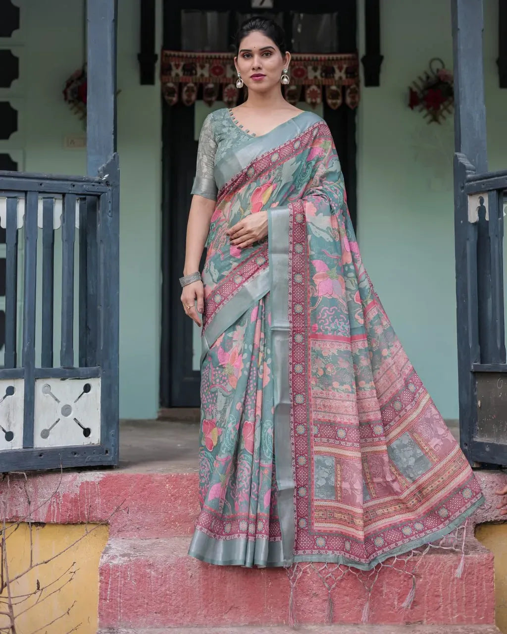 Saree