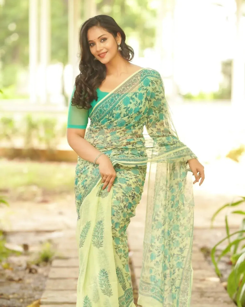 Saree
