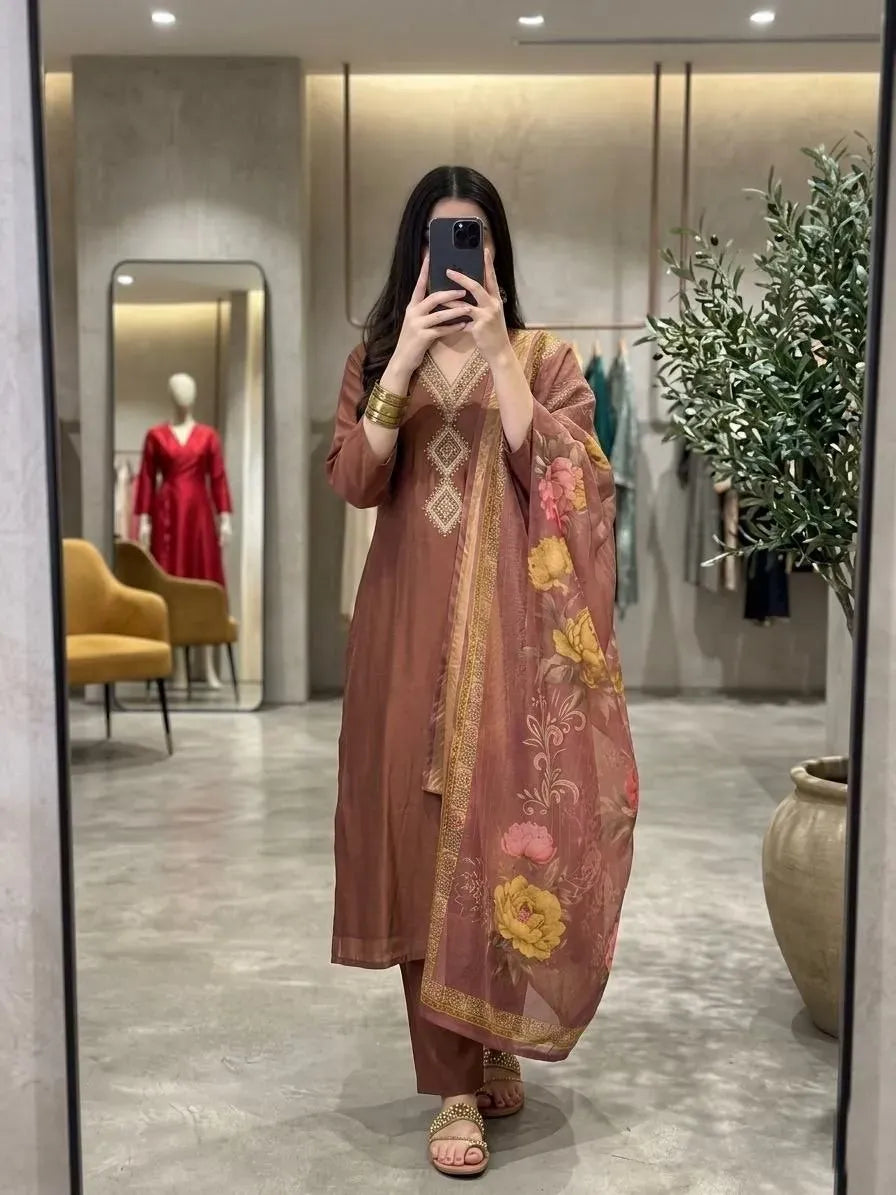 Salwar Kameez Set