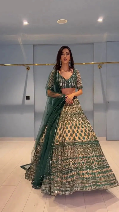 Stunning Georgette Lehenga Choli - Intricate Thread Embroidery for Wedding & Festive Wear