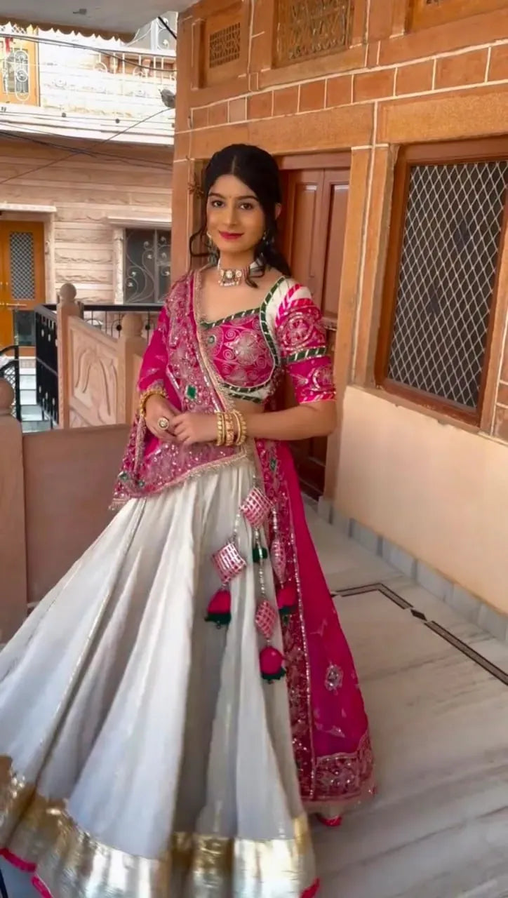 Lehenga Choli