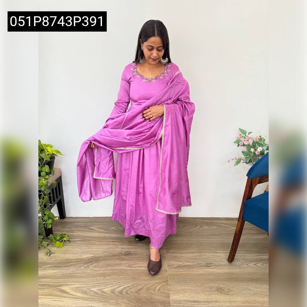 Full-body shot of the model standing, elegantly presenting the TRENDBUY Light Purple Mul Cotton Chanderi Anarkali Gown Set with its flowing design.