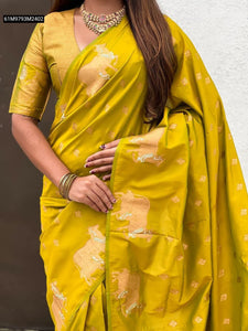 TRENDBUY Soft Moonga Silk Saree with Zari Nandi Motifs & Rich Dual Zari Pallu
