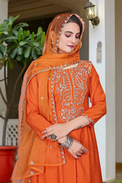 Trending CP Vichitra Embroidered Kurti Set - Festive Party Wear