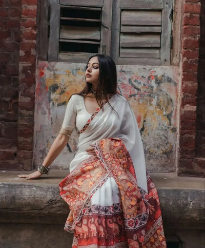 Trending Digital Print Linen Saree - Vibrant Butterfly Design for Women