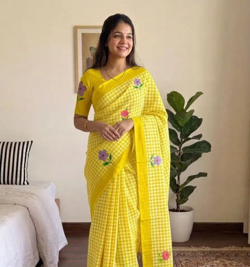 Trending Handloom Linen Saree - Digital Floral Charm for Women
