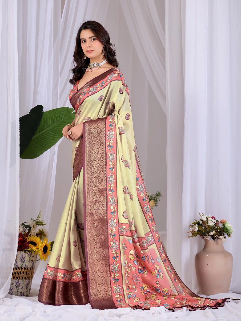 Saree