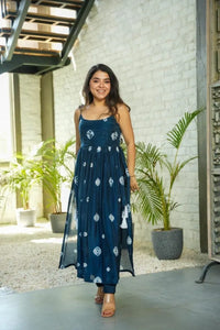 Trending Taby Silk Nyra Cut Kurti Set - Sleeveless Printed for Women | S-XXL