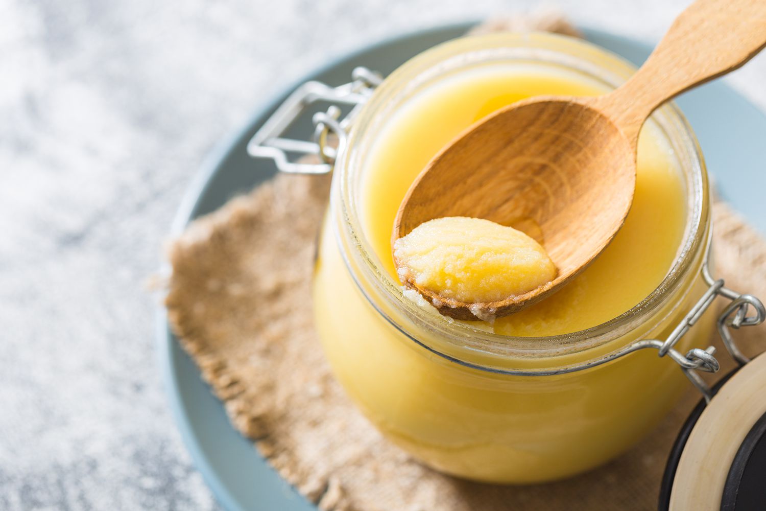 Cow Ghee / நெய்/Nei – Pure & Aromatic Traditional Ghee